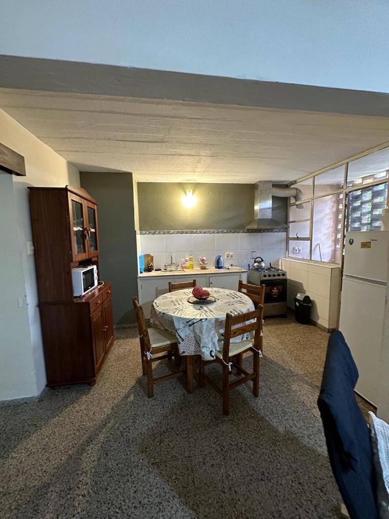 Leohome Melo Esterno foto